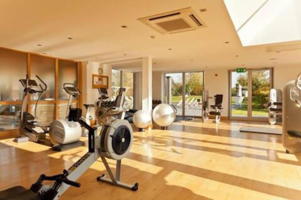 Roseberry Cottage - Lower Mill Estate Somerford Keynes المظهر الخارجي الصورة