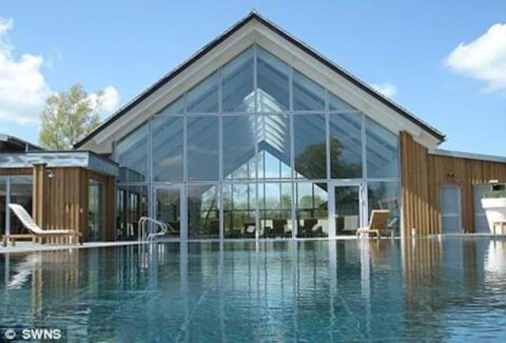 Roseberry Cottage - Lower Mill Estate Somerford Keynes المظهر الخارجي الصورة