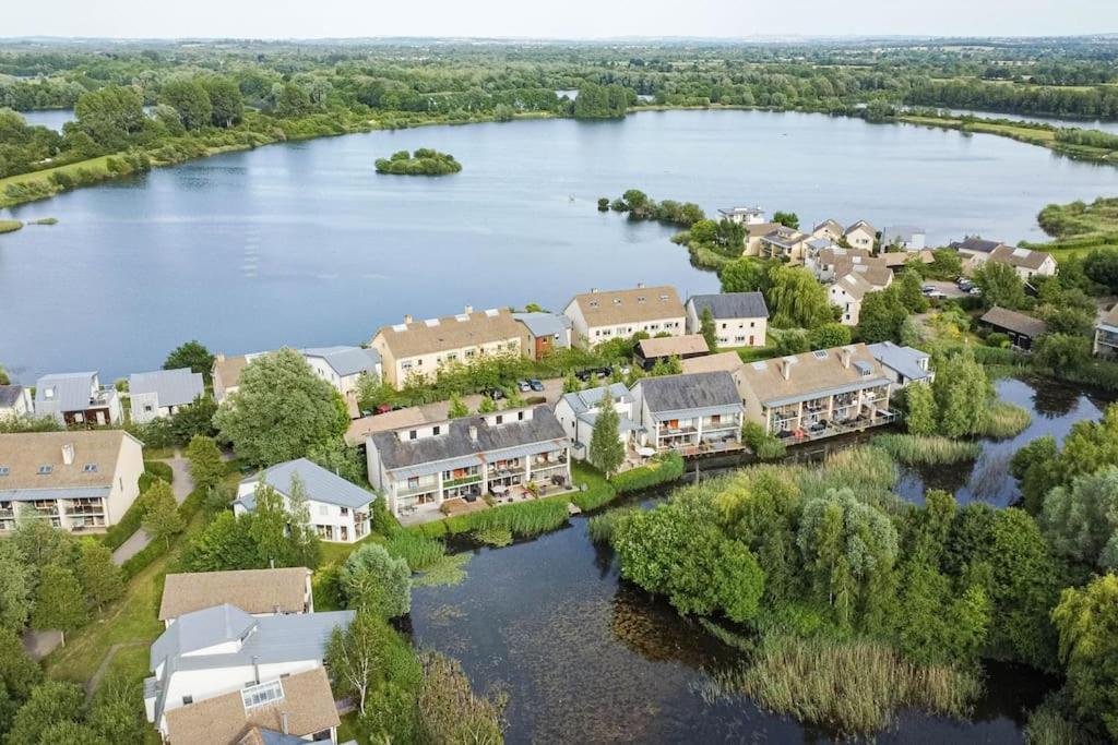 Roseberry Cottage - Lower Mill Estate Somerford Keynes المظهر الخارجي الصورة